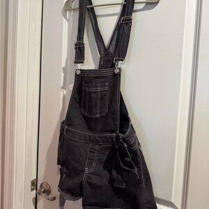 Women’s wax jeans Black Denim Overalls Shorts Size Medium